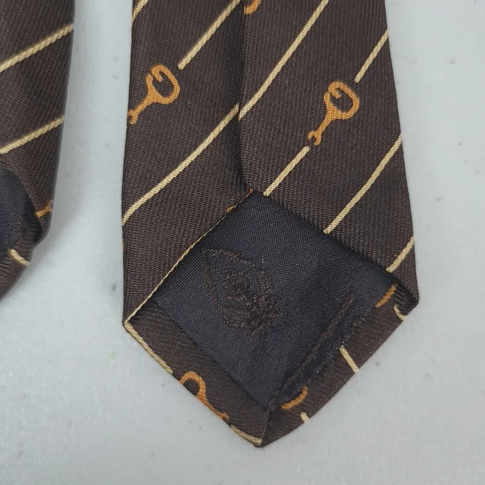 Gucci vintage tie
